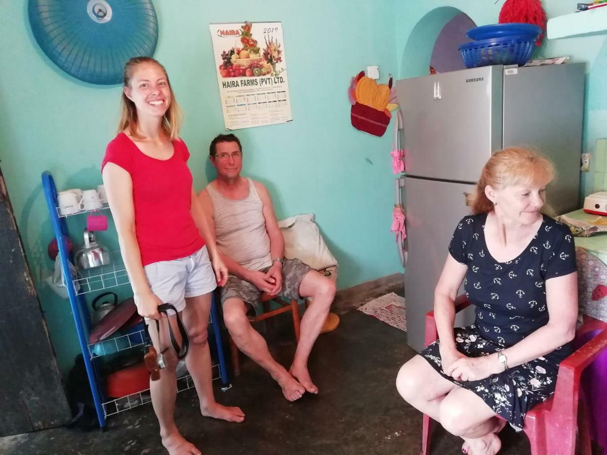 Dreamscape Home Stay Канди Экстерьер фото